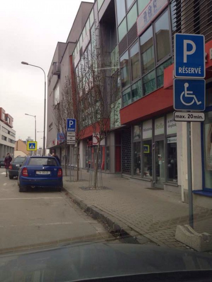 Vozičkárske parkovacie miesto
