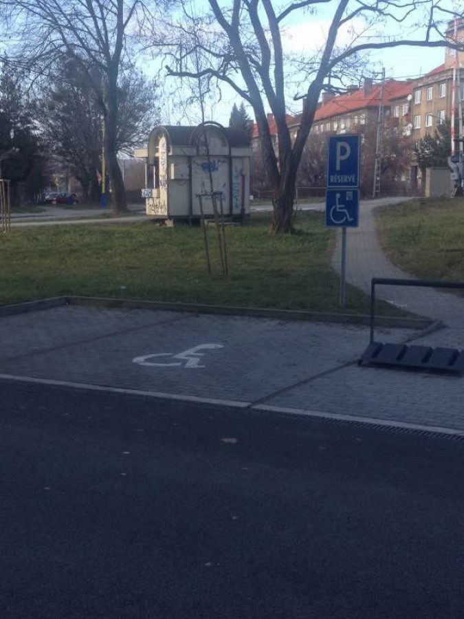 Vozičkárske parkovacie miesto