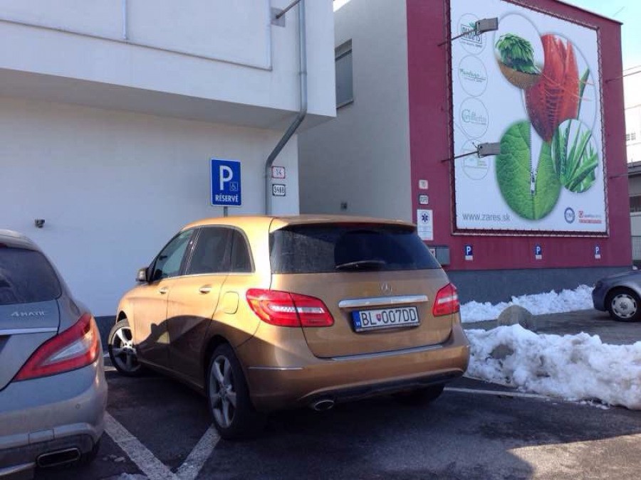 Vozičkárske parkovacie miesto