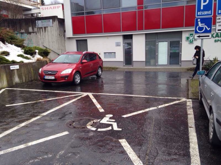 Vozičkárske parkovacie miesto
