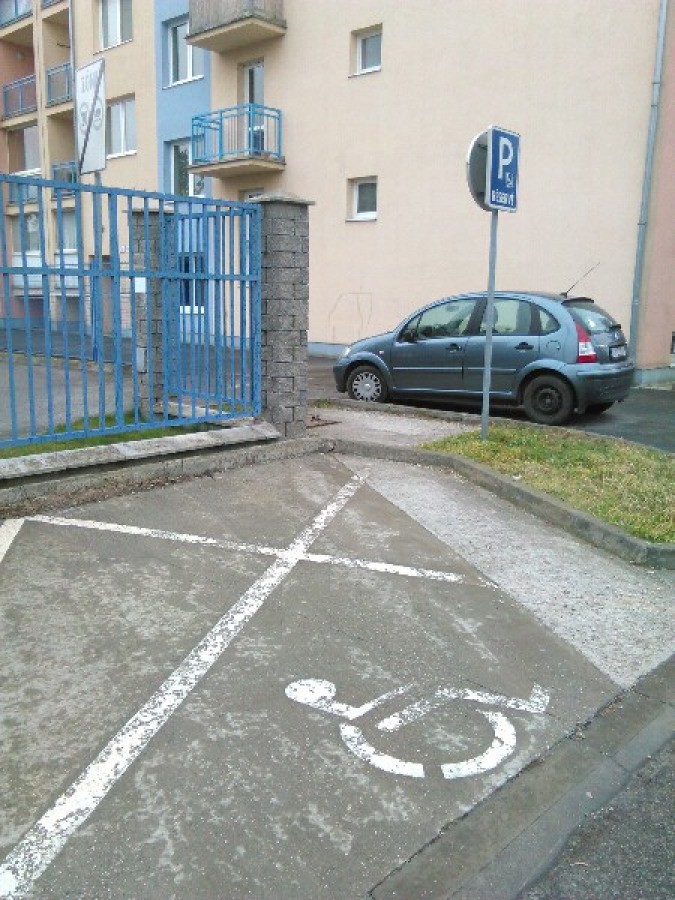 Vozičkárske parkovacie miesto