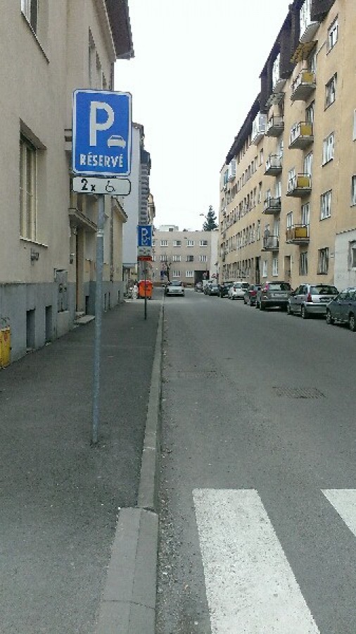 Vozičkárske parkovacie miesto
