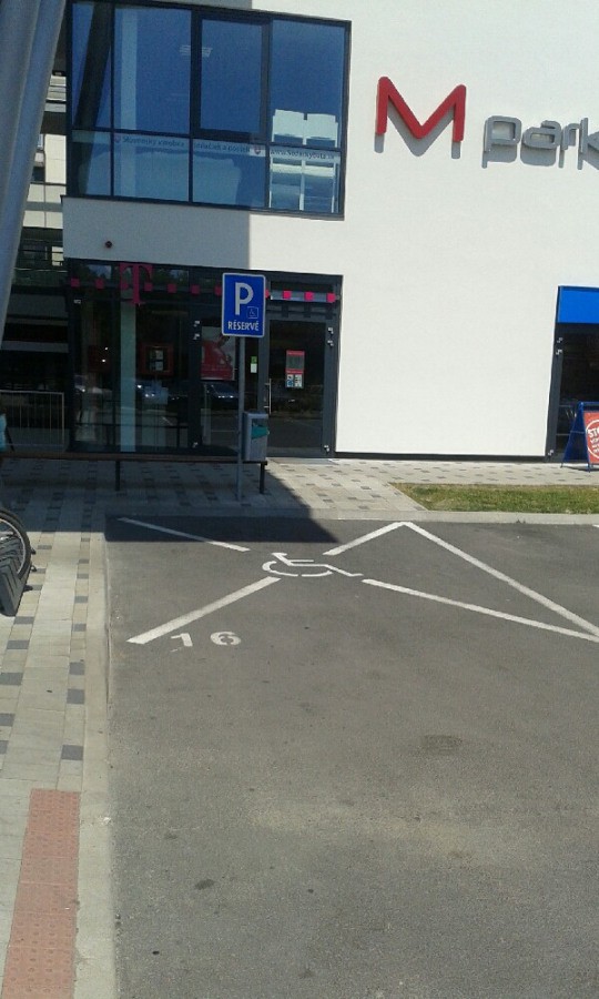 Vozičkárske parkovacie miesto