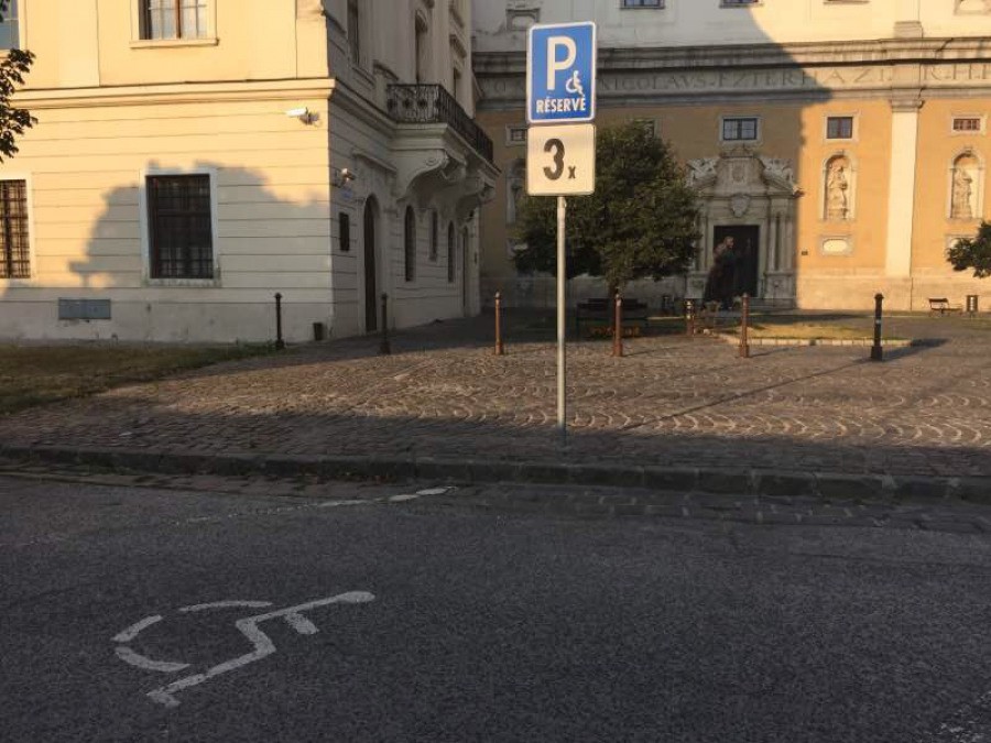 Vozičkárske parkovacie miesto