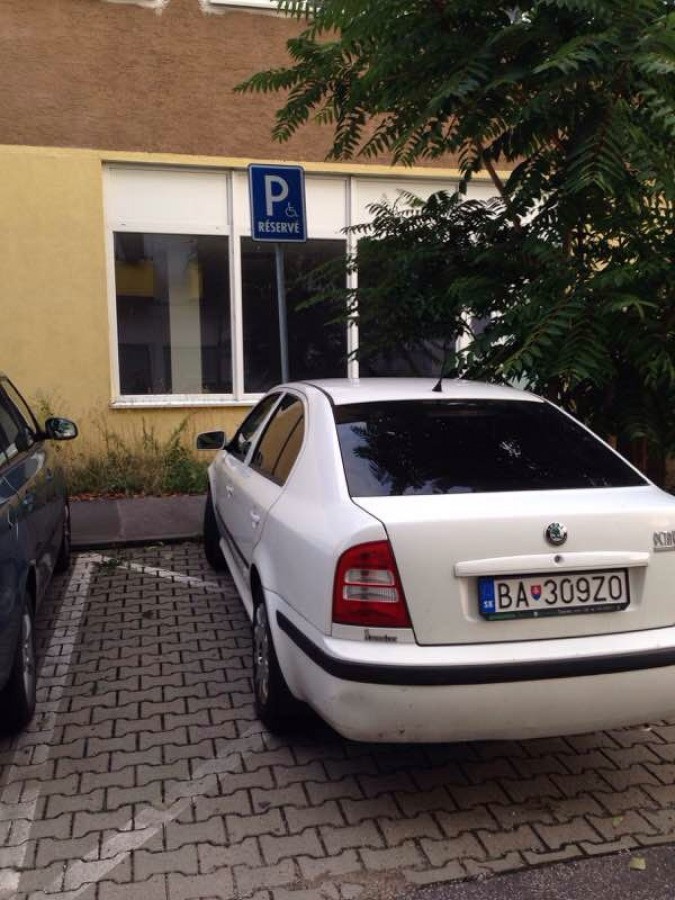 Vozičkárske parkovacie miesto