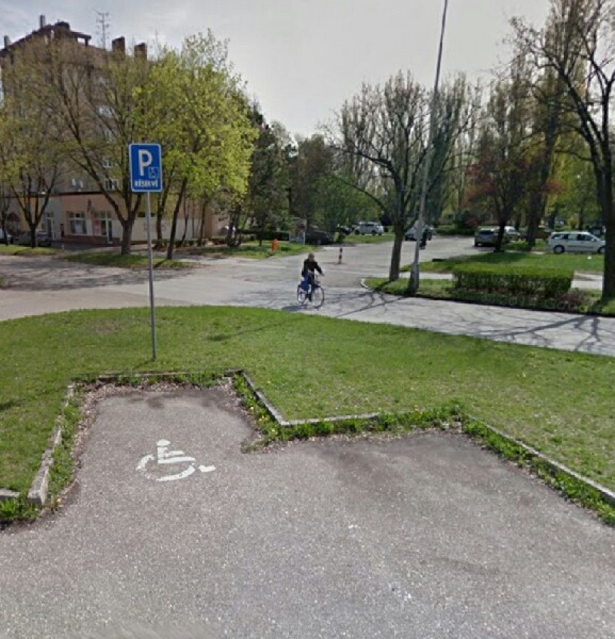 Vozičkárske parkovacie miesto