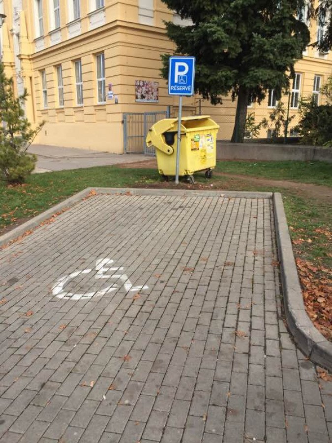 Vozičkárske parkovacie miesto