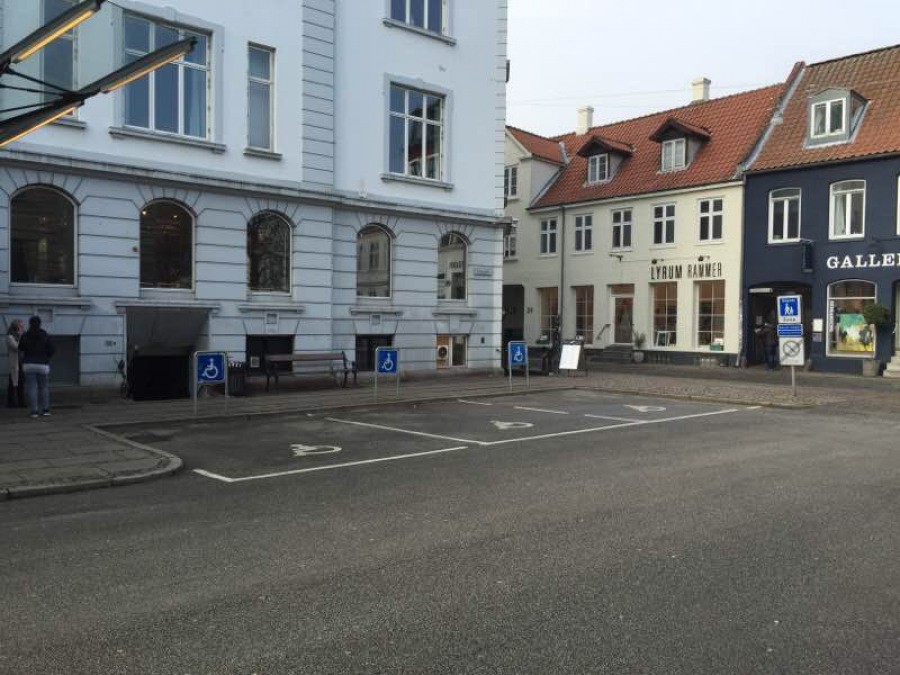 Vozičkárske parkovacie miesto