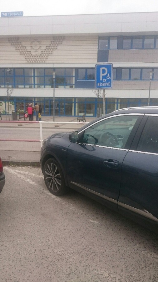 Vozičkárske parkovacie miesto