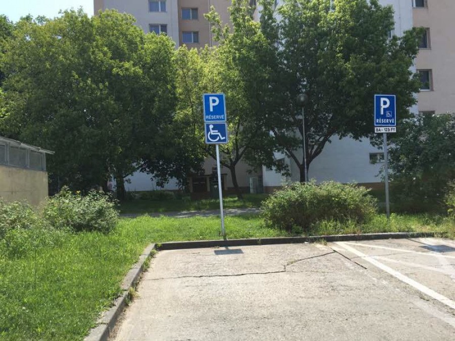 Vozičkárske parkovacie miesto
