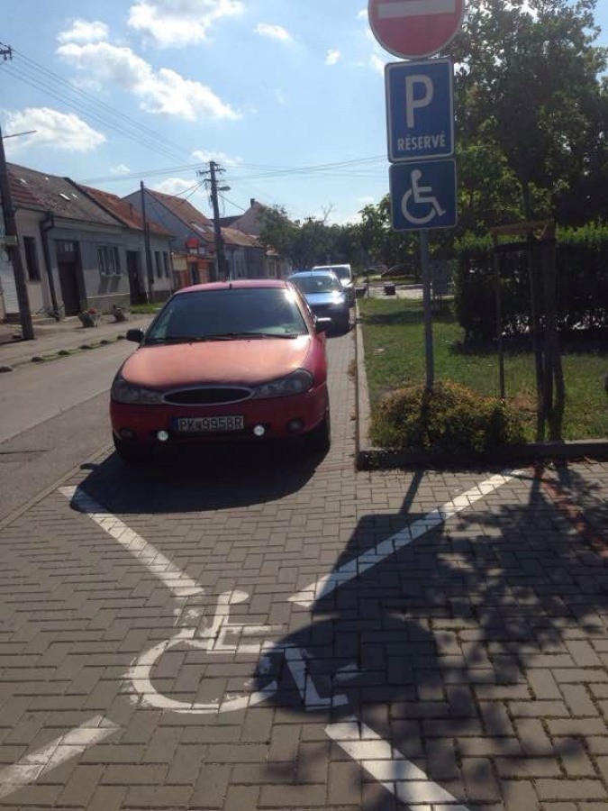 Vozičkárske parkovacie miesto