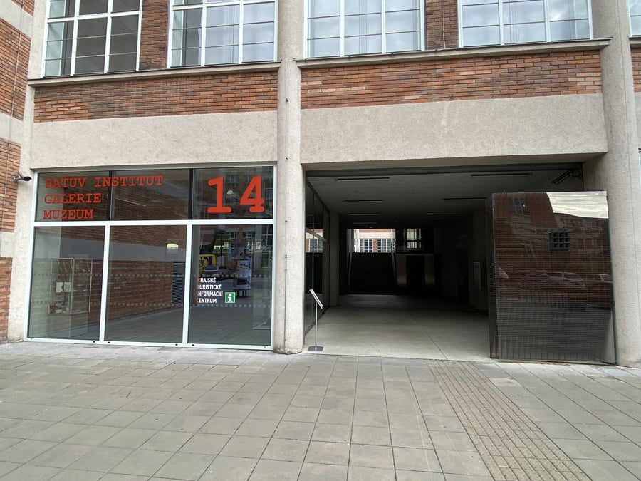 14|15 Baťův institut - galerie, muzeum
