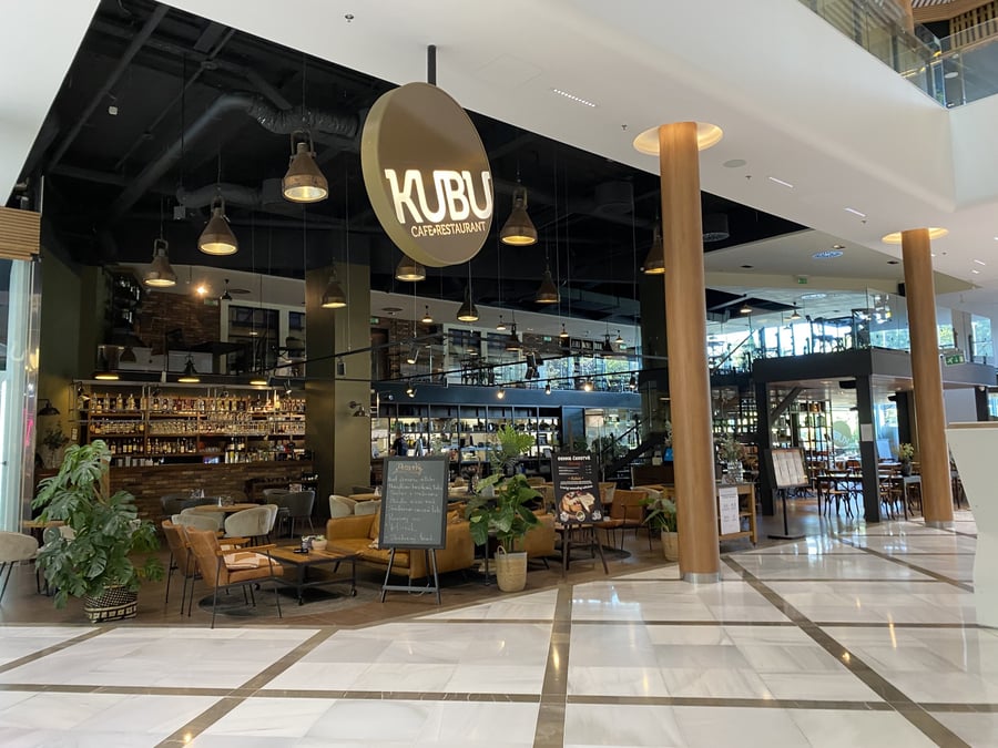 Kubu restaurant