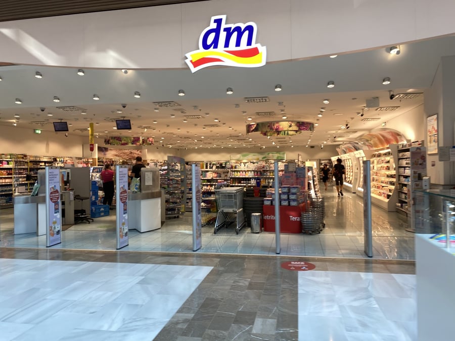 dm drogerie
