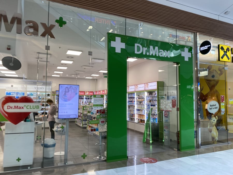 Dr. Max