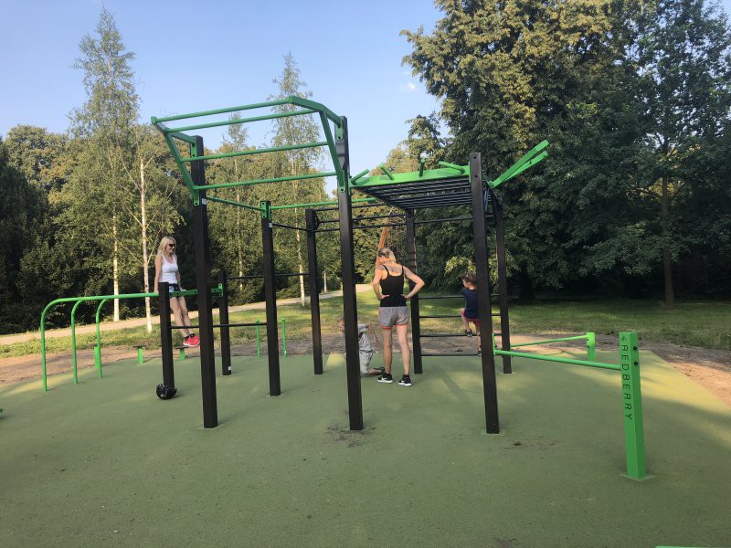 Workoutové hřiště v Komenského sadech