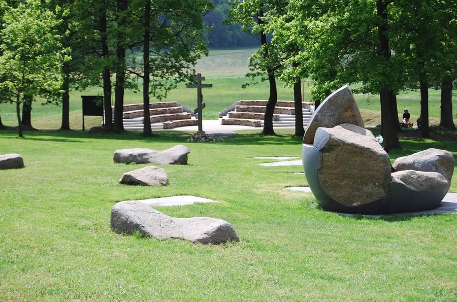 Pietní místo Lety u Písku