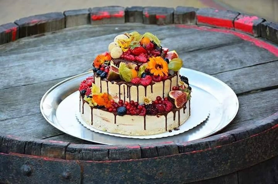 Raw with love - the first raw confectionery in Brno