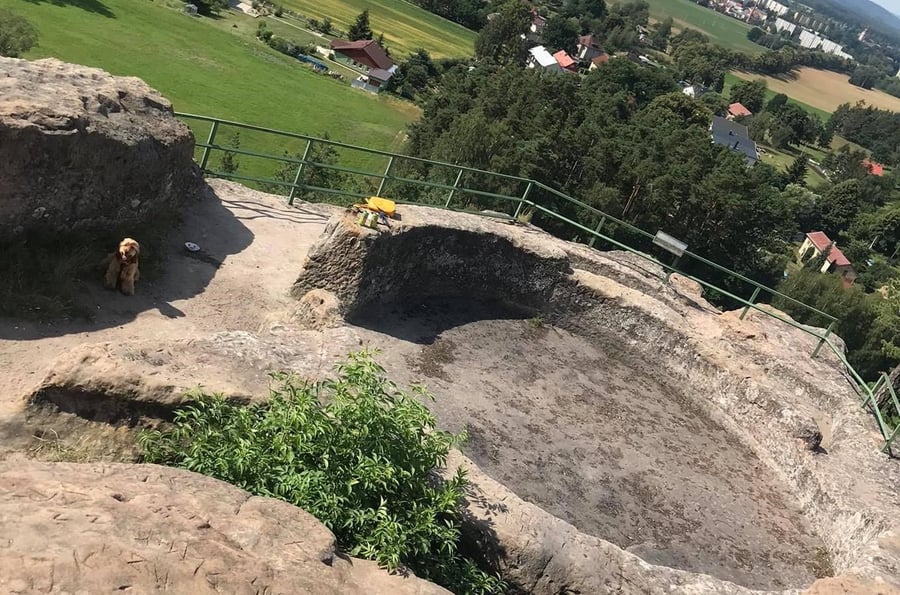 Vranovské skály near Mimón