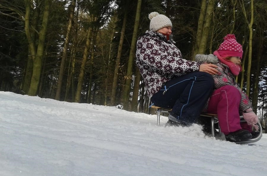 Přírodní sáňkařská dráha u Skiareálu Klíny