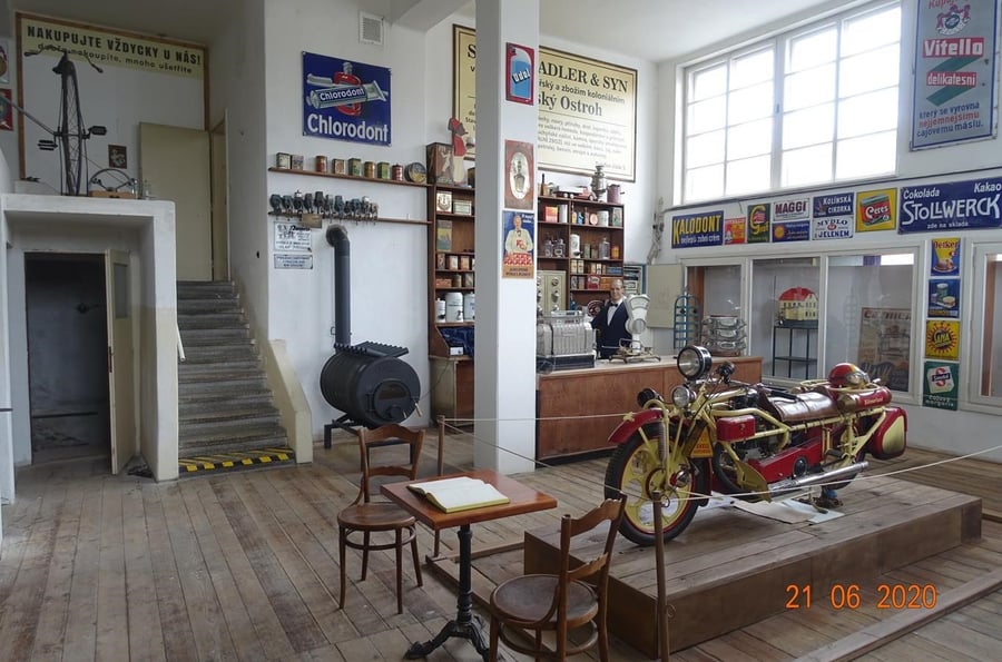 Veteran Museum - Colonial and Villa Adler