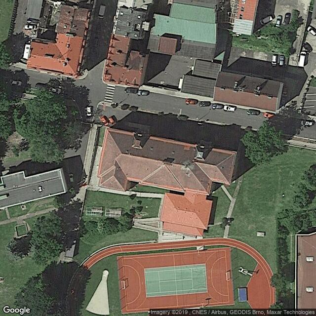 ZŠ a ZUŠ Karlovy Vary