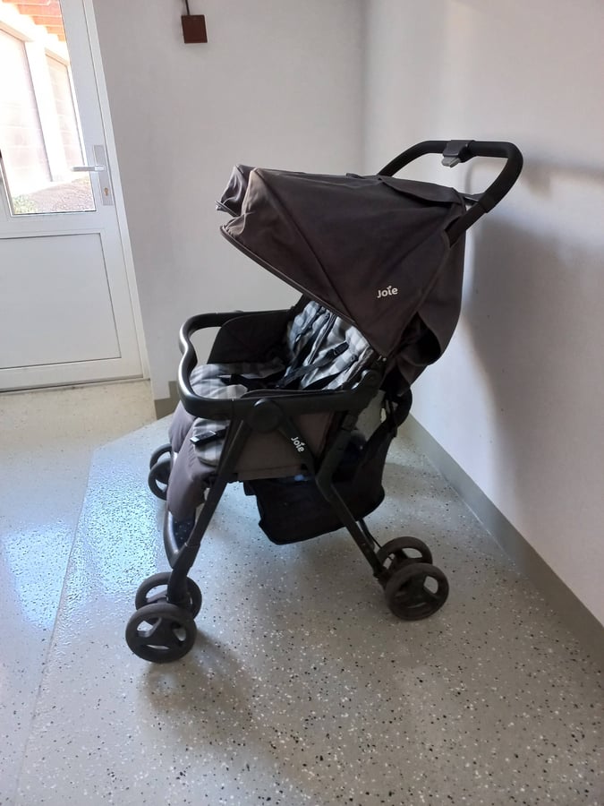 Sportovní kočárek pro dvojčata