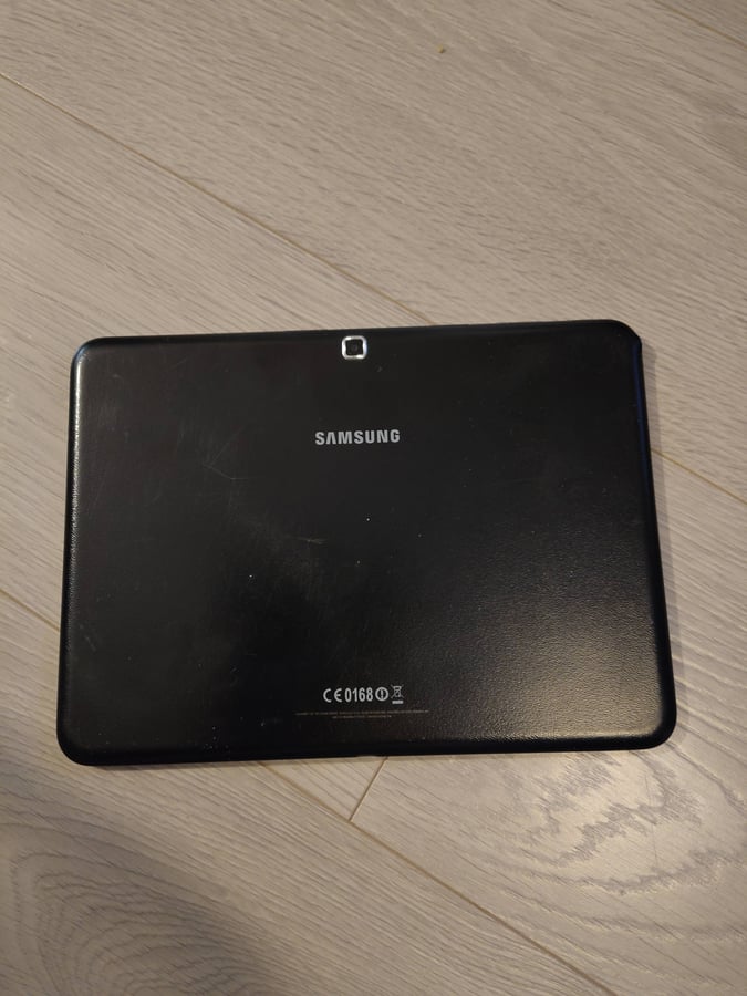 Starý tablet Samsung 
