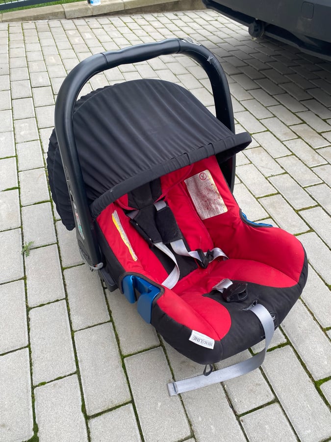 Detska autosedacka vajicko