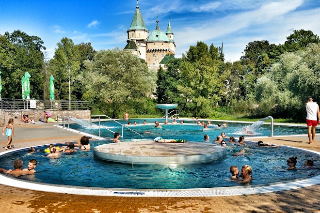 Thermal pool Čajka