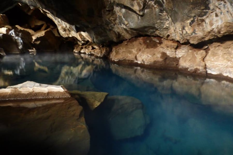 Grjótagjá/Cave with warm water 49°C