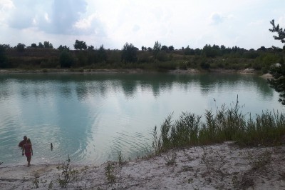 Kaolinovy lom u Unanova