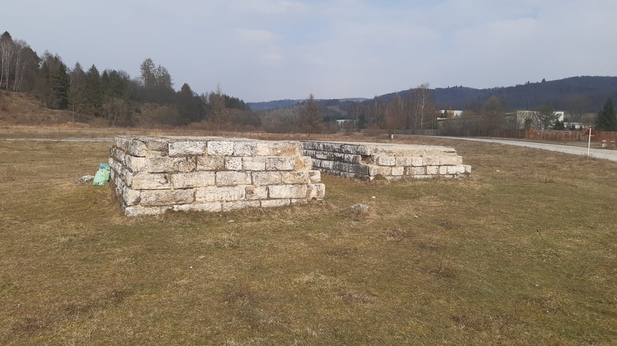 VVP Javorina - podstavce pre tanky