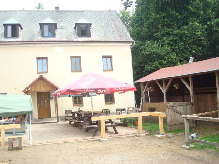 Farma Třebušín-Zababeč