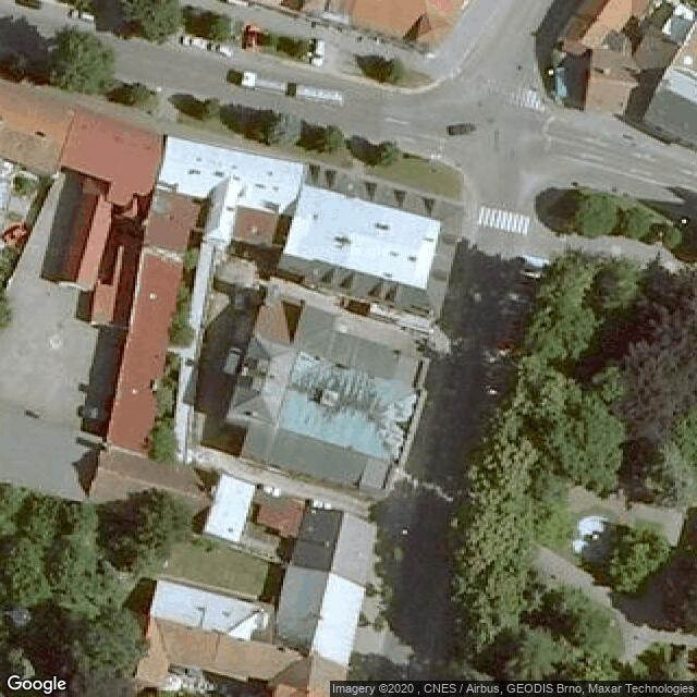 Šemberovo divadlo, kino