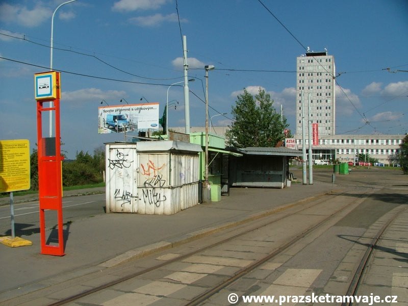 Spojovací - zastávka tramvajová