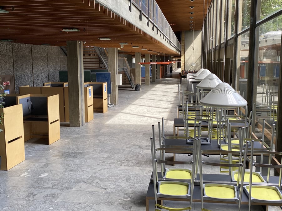 Vandrehallen på H.C. Ørsteds Instituttet