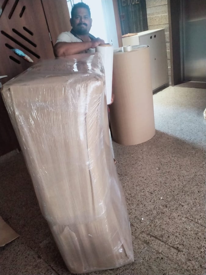 laxmi packers and movers surat
