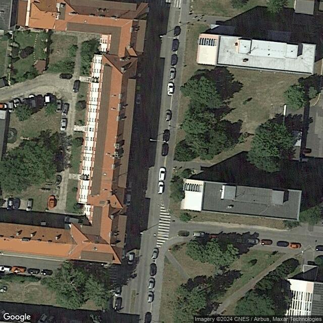 Žížaláci z 5. patra