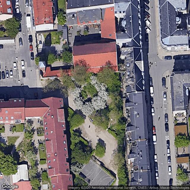 Saxogården v træstubben