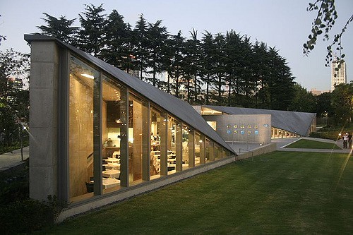 2121 Design Sight