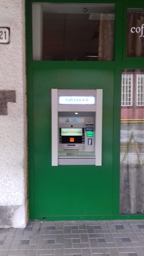 SLOVENSKÁ SPORITEĽŇA Tatranská Lomnica