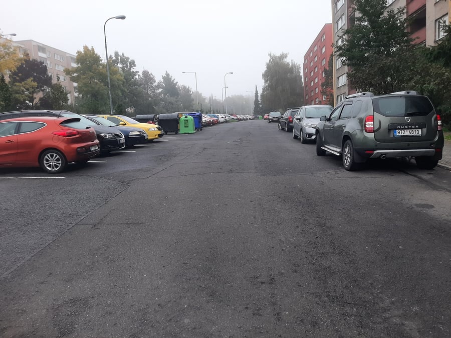 parkoviště Bruzovská za INVOU