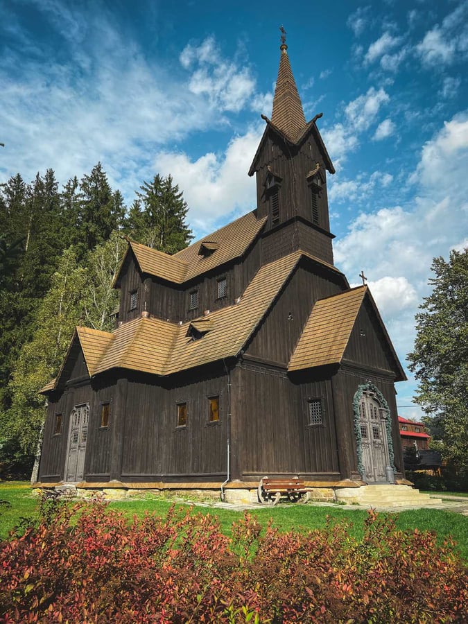 Kostel sv. Bedřicha, Bílá