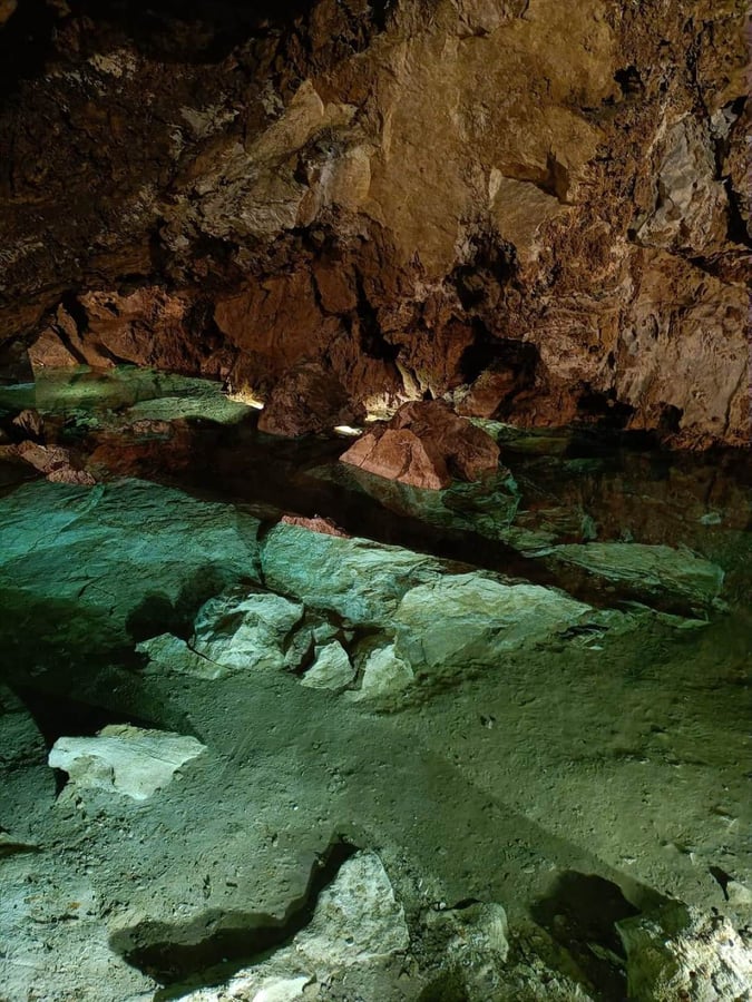 Bozkovské dolomitové jeskyně
