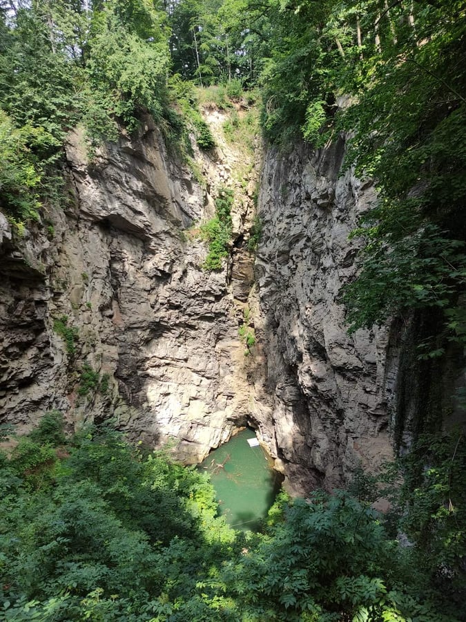Hranická propast