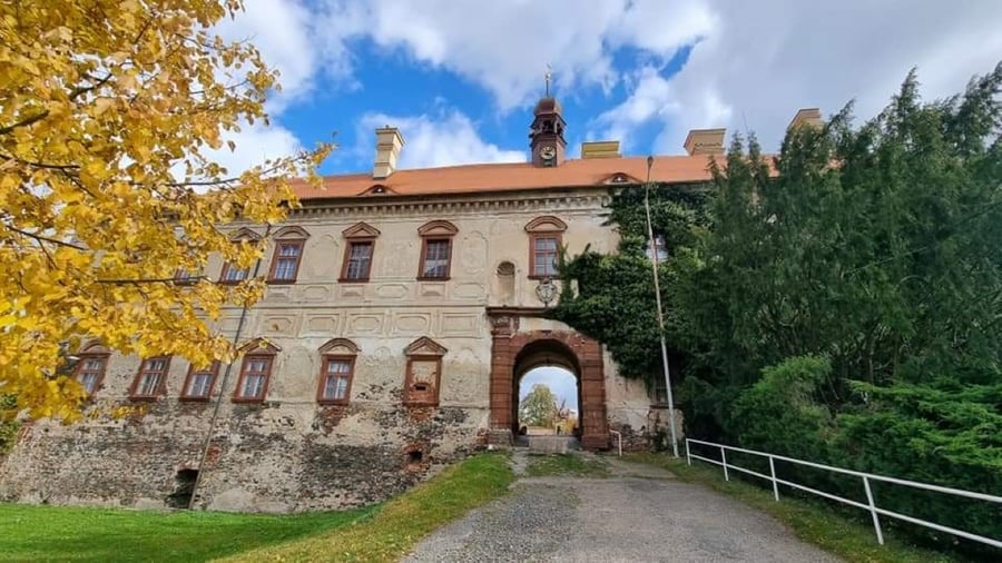 Zámek Rataje nad Sázavou