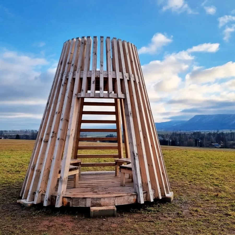Výhledna Teepee