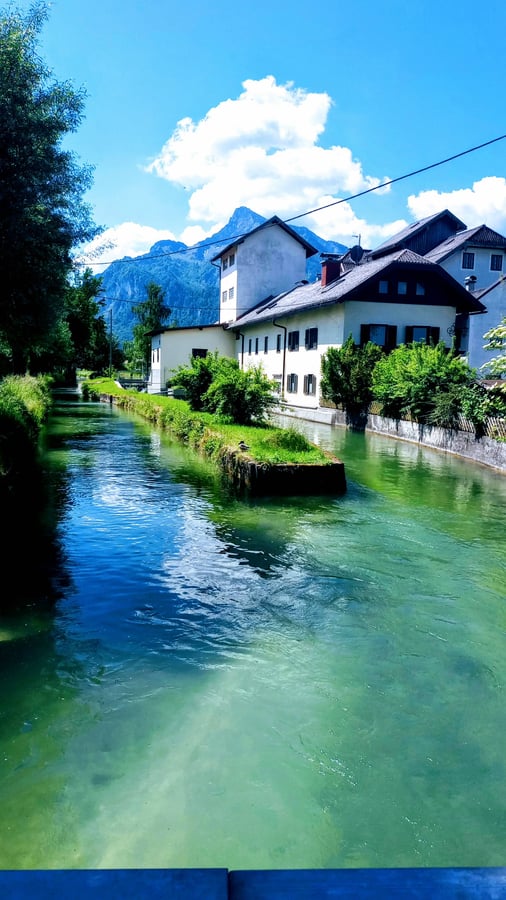 Surfwelle am Almkanal
