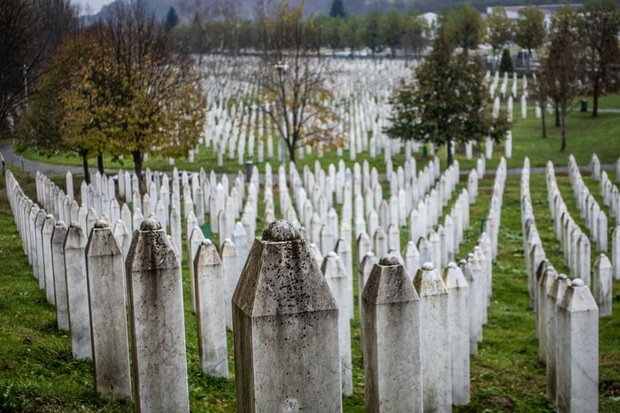 Památník Srerebnické genocidy